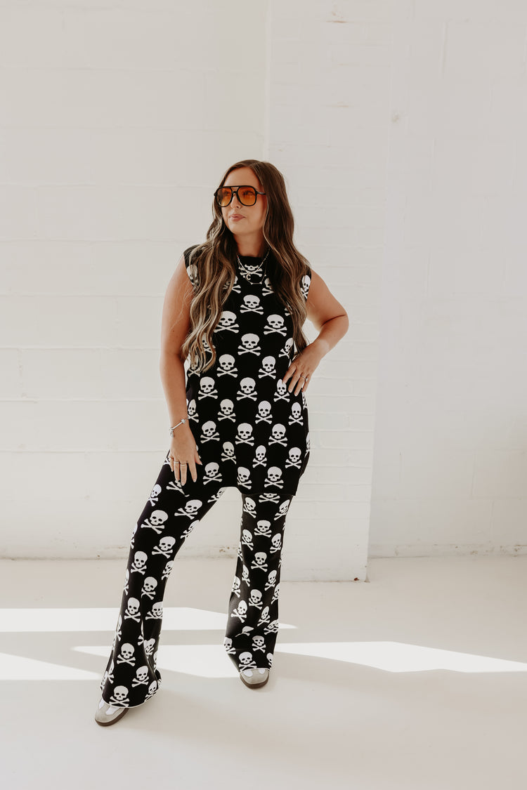 Skull Cross Bone Vacation Flare Pants Set