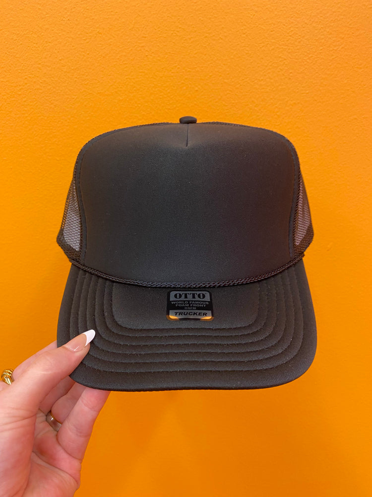 Build your own TRUCKER hat