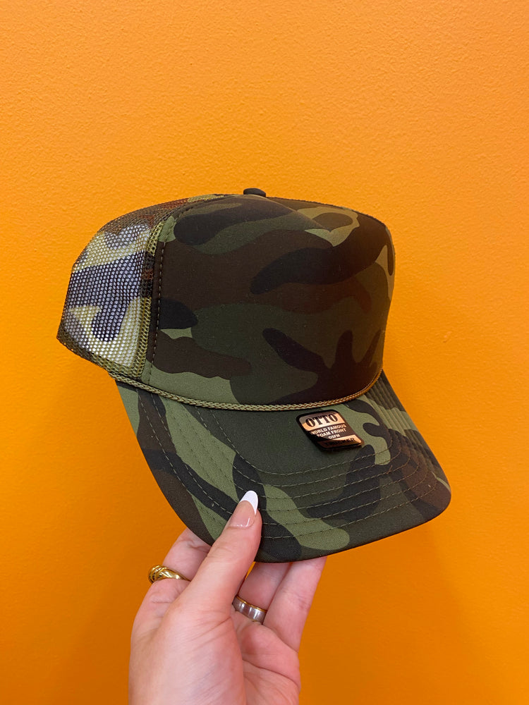 Build your own TRUCKER hat