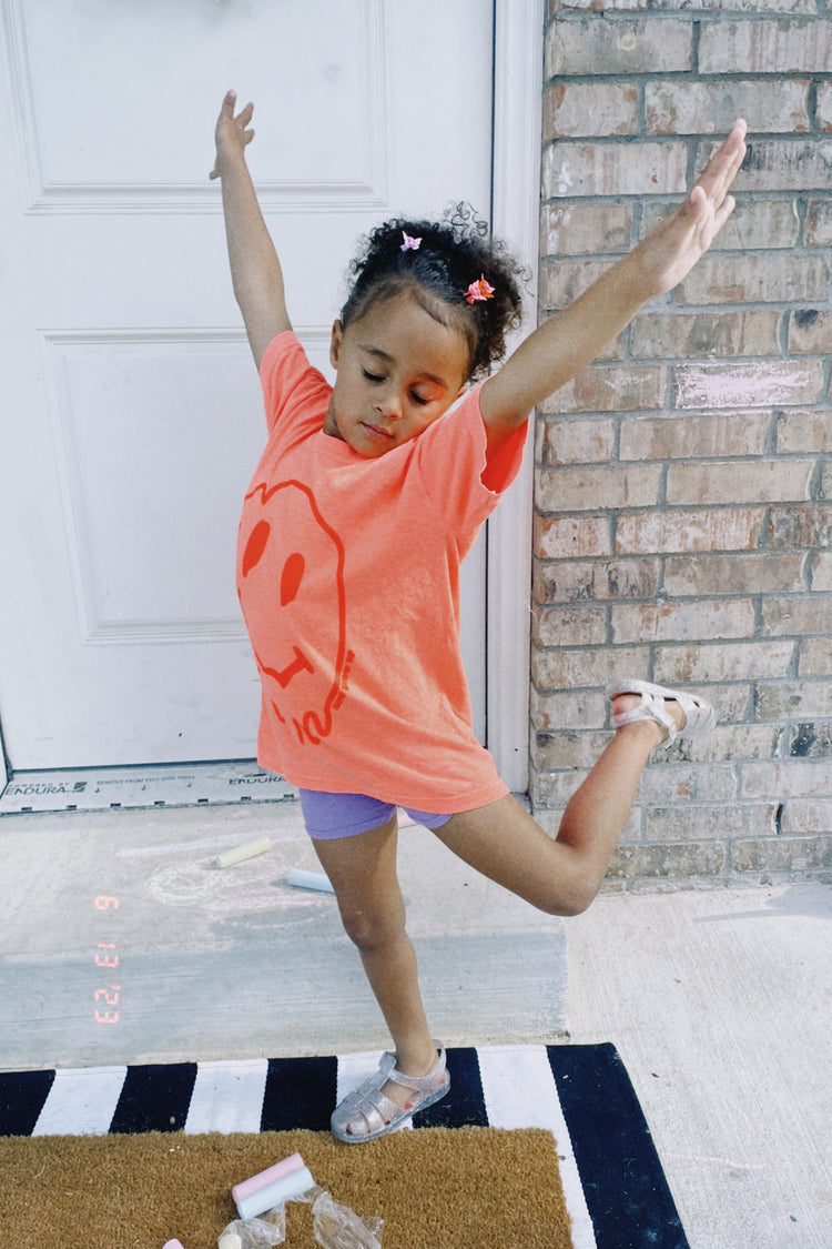 B&B NEON ORANGE SMILEY (Youth)