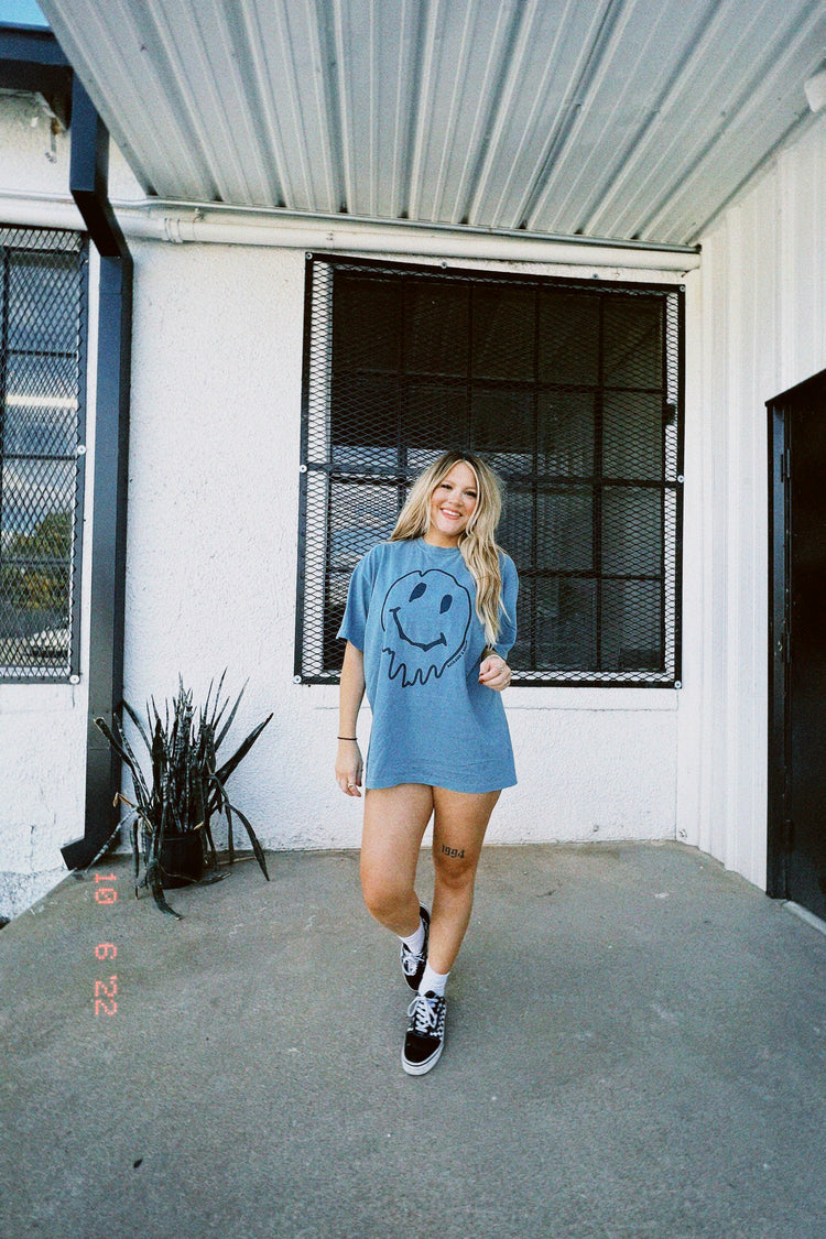 B&B BLUE SMILEY
