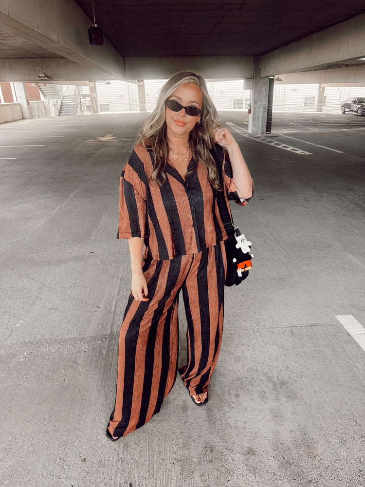 Black & Brown Striped Flowy TOP