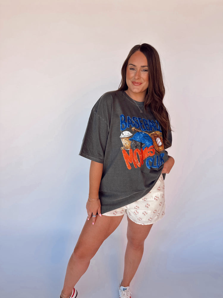 BASEBALL MOMS CLUB TEE (FULL LENGTH)