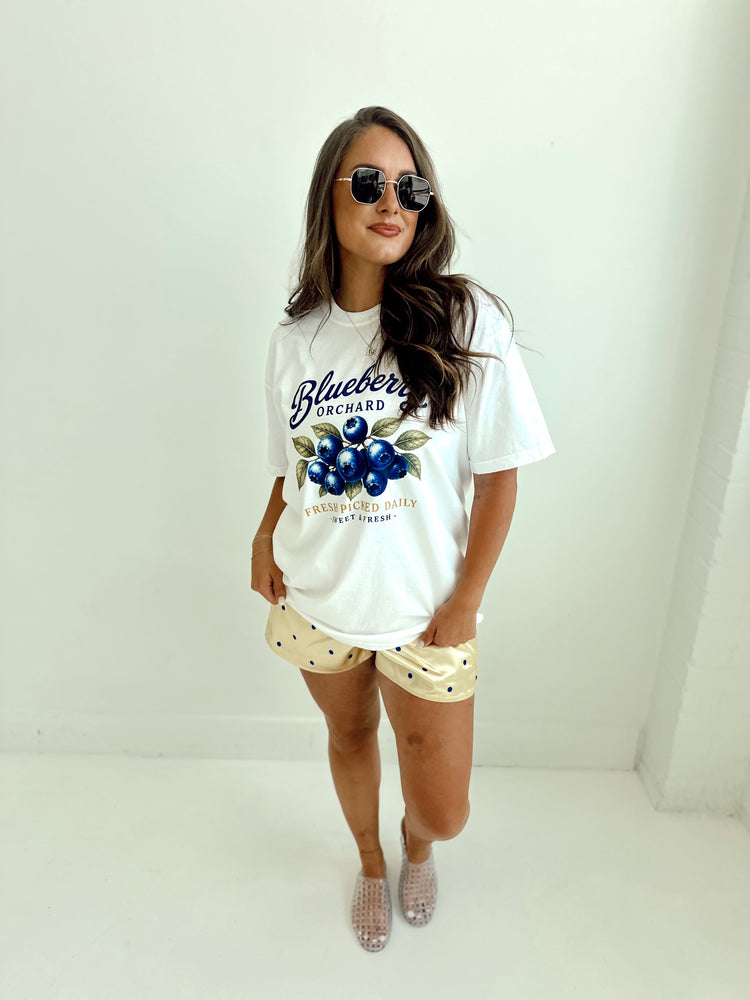 Blueberry Market Graphic Tee