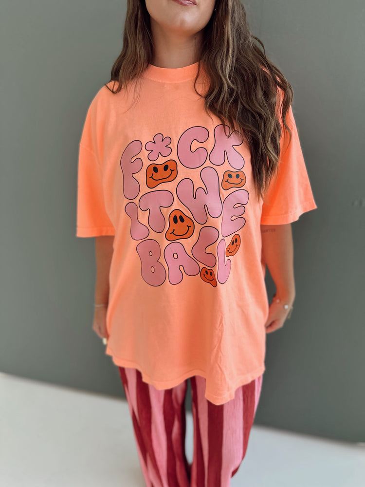 F IT WE BALL GRAPHIC TEE