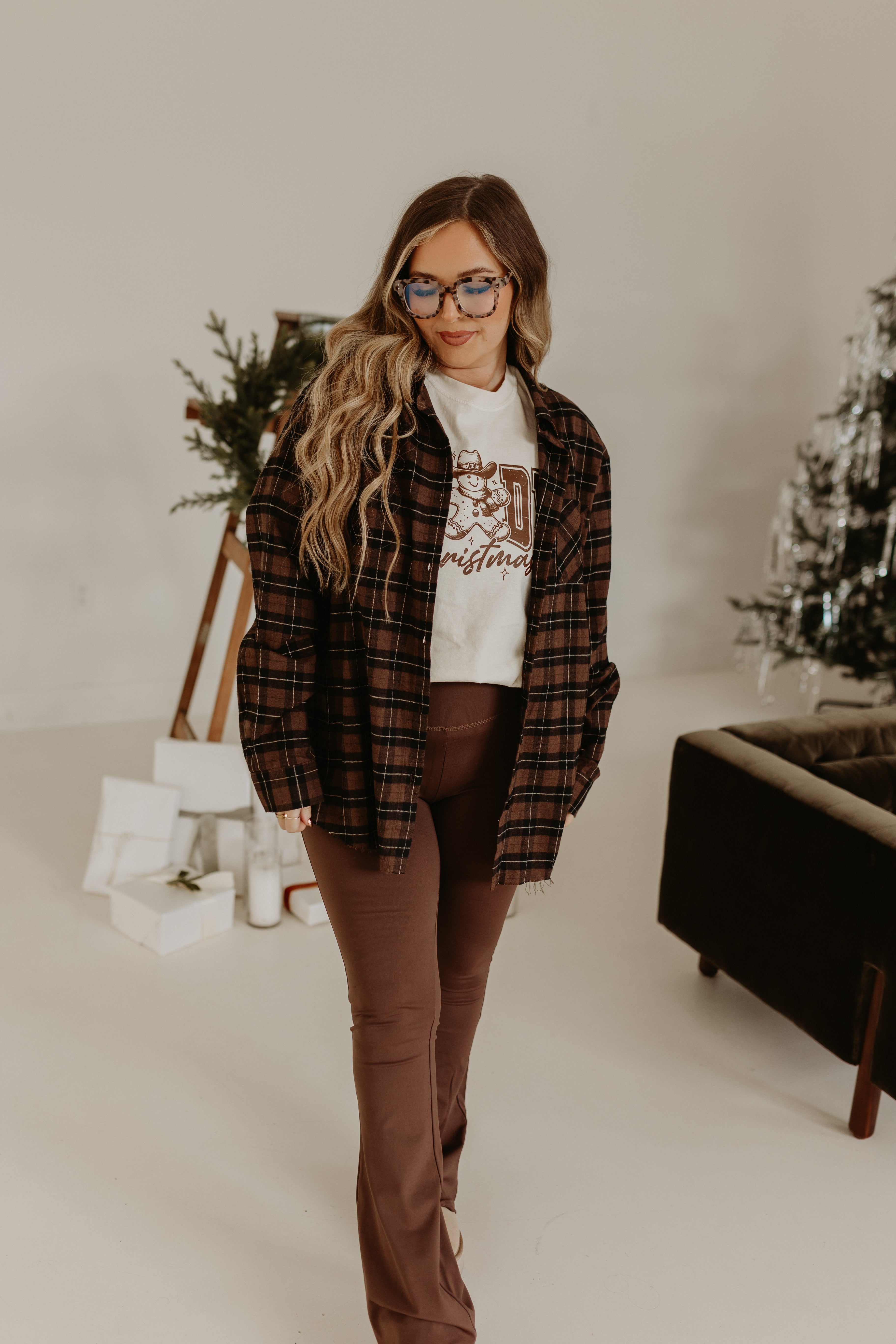 FRAYED ESSENTIAL FLANNEL (DARK BROWN) – Bourbon & Belles Boutique
