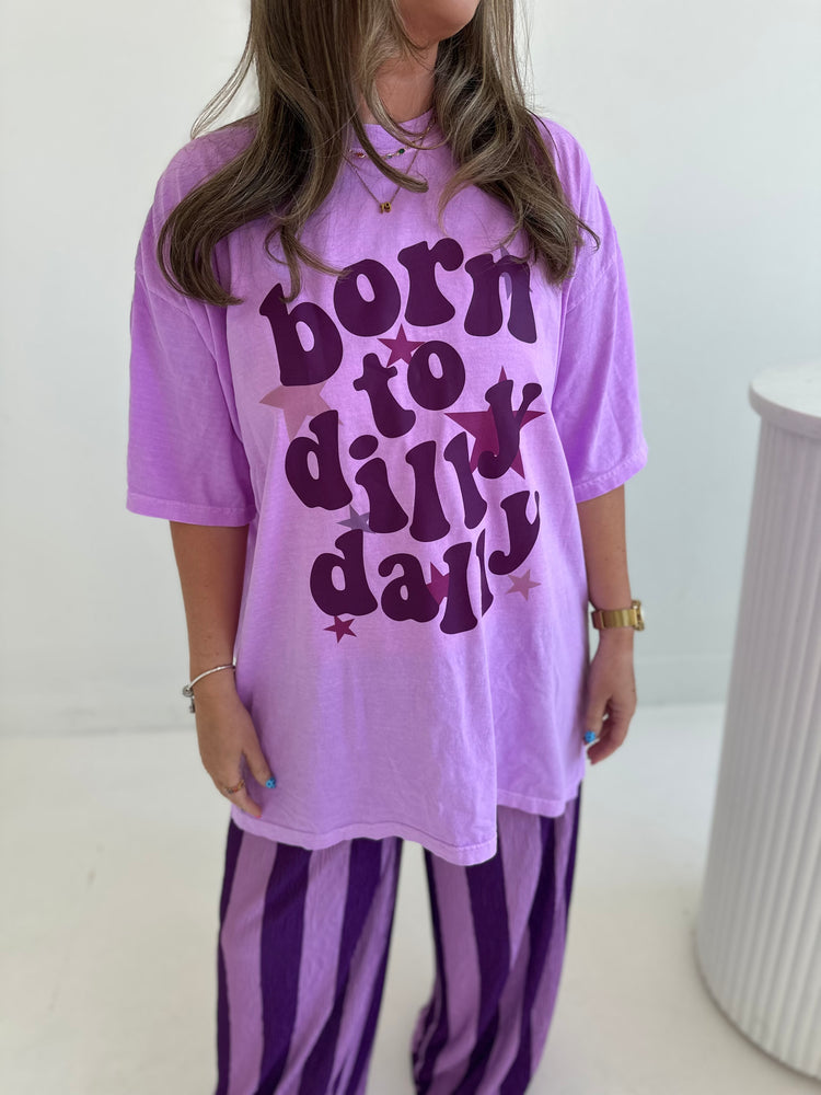 Dilly Dally Graphic T-shirt NEON VIOLET (full length)