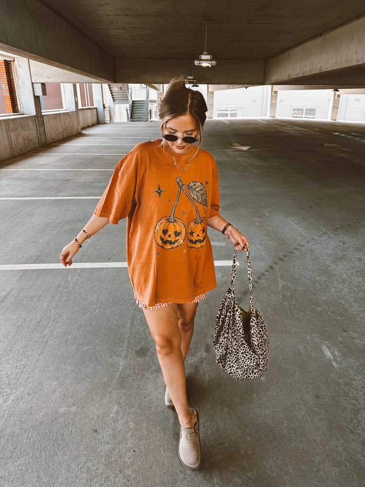 Pumpkin Cherries Graphic Tee (YAM)
