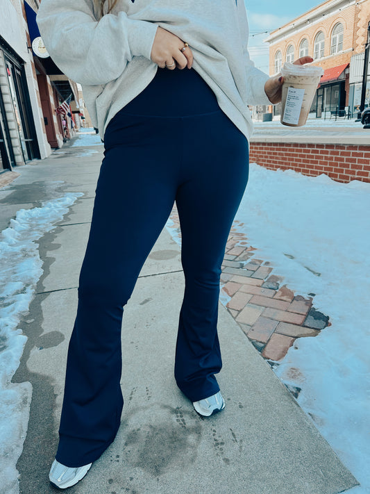 B&B TUMMY CONTROL FLARE LEGGINGS - (NAVY)