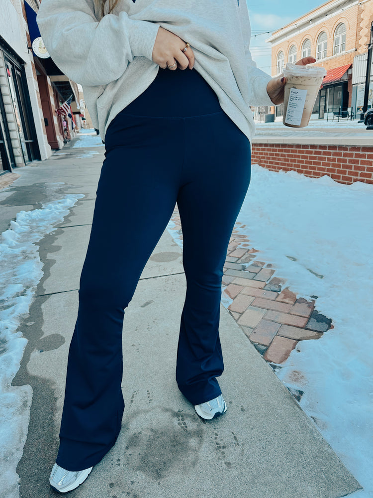 B&B TUMMY CONTROL FLARE LEGGINGS - (NAVY)