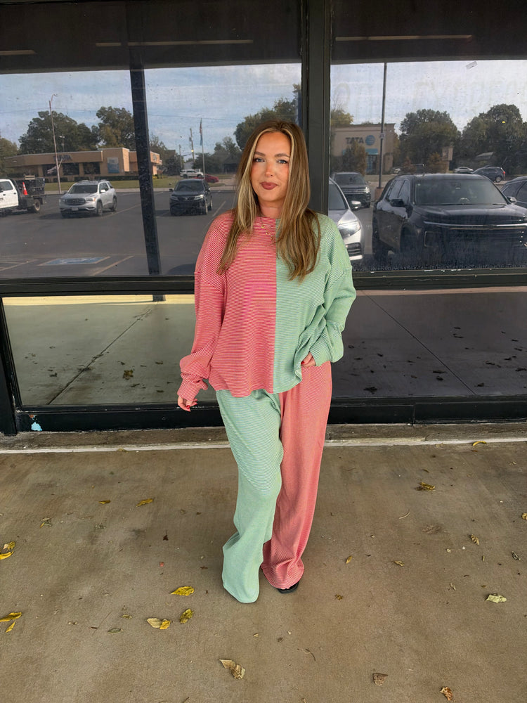 The Holiday Ribbed Comfy Cozy Set SPLICED