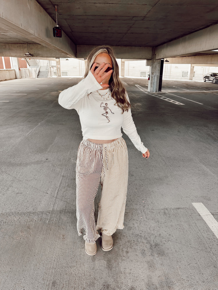 Brown Gingham Spliced Cropped Ruffle Boxer PANTS