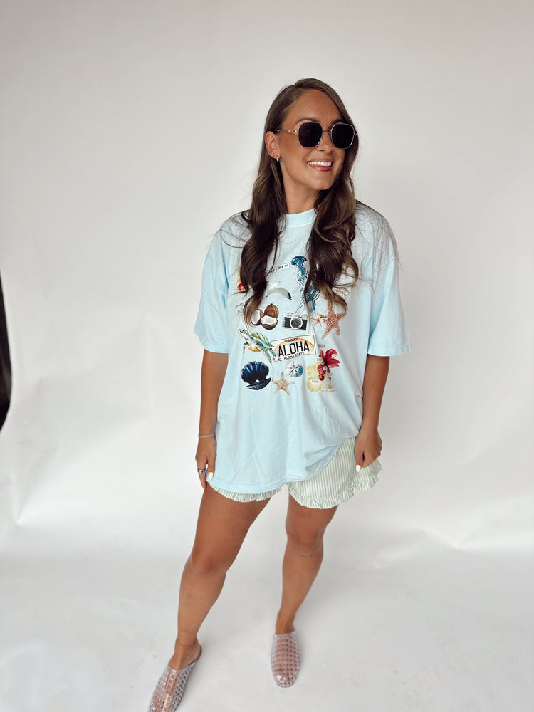 BEACHY COLLAGE TEE (CHAMBRAY)