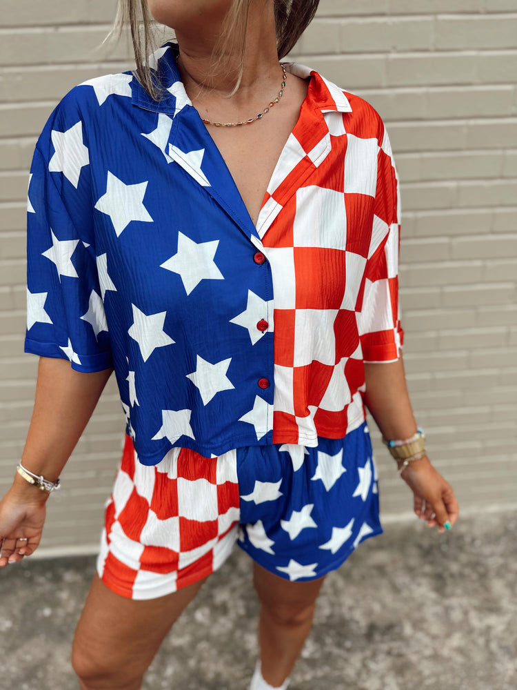 Flag Spliced Flowy Shorts